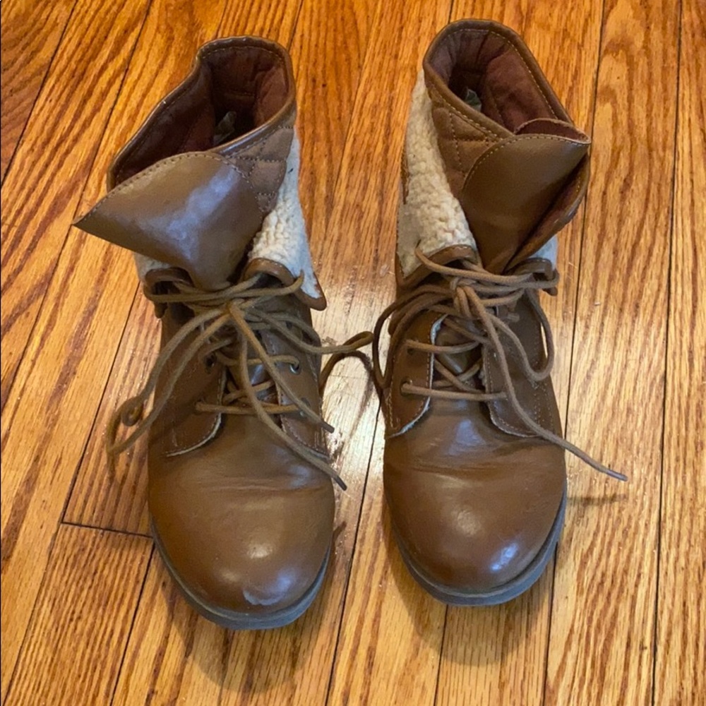 Brown boots